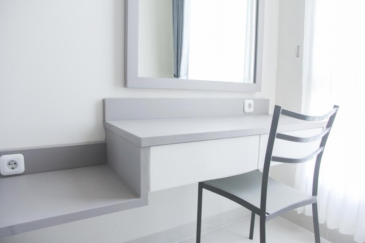 Cozy Studio Apartment At Elpis Residence By Travelio Jacarta Exterior foto